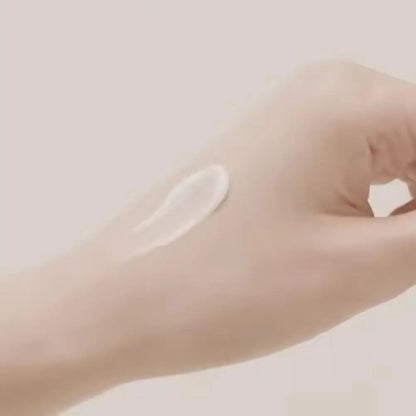 Korean Haruharu Black Rice Face Cream Hyaluronic Acid Moisturizing Nourishing Soothing Hydrating 3 in 1 Serum Cream Skin Care